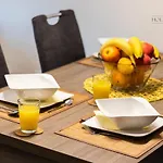 Holiday Apartman *