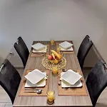 Holiday Apartman