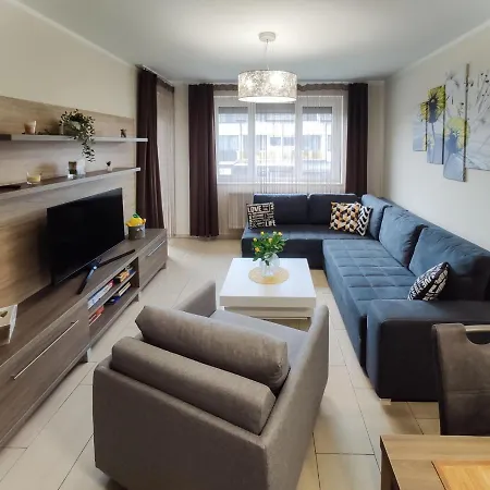 Holiday Apartman Sárvár