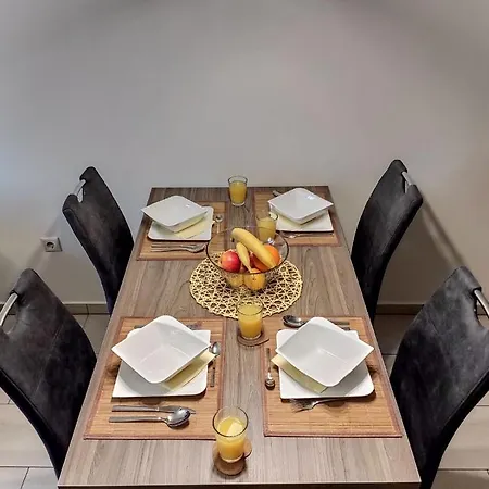 Holiday Apartman