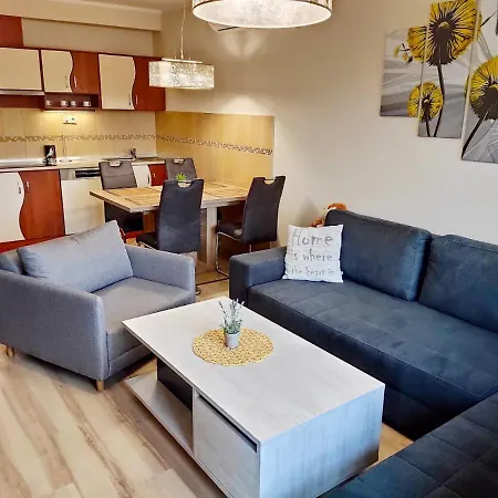 Holiday Apartman