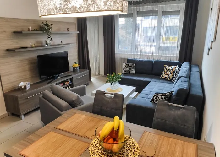 Holiday Apartman *